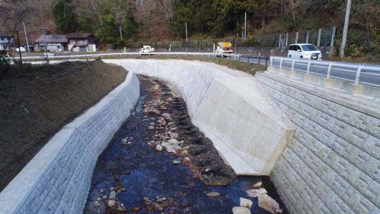 河川工事