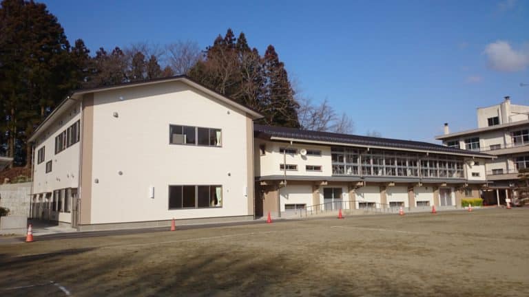 学校