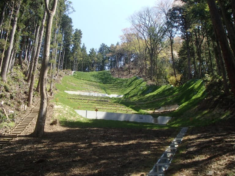 治山