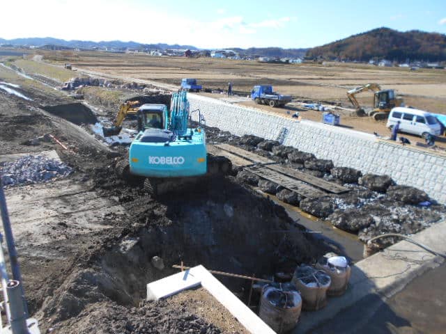 河川（地活）工事（護岸工） 原高野川筋