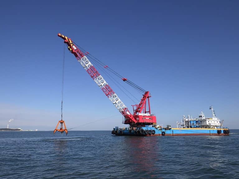 起重機船