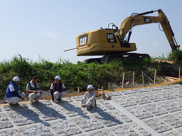 株式会社高橋建設　スタッフ