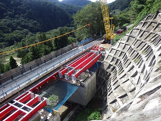 橋の工事